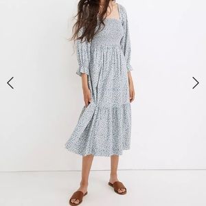 Madewell Lucie Elbow-Sleeve Smocked Midi Dress in Sunflower Field